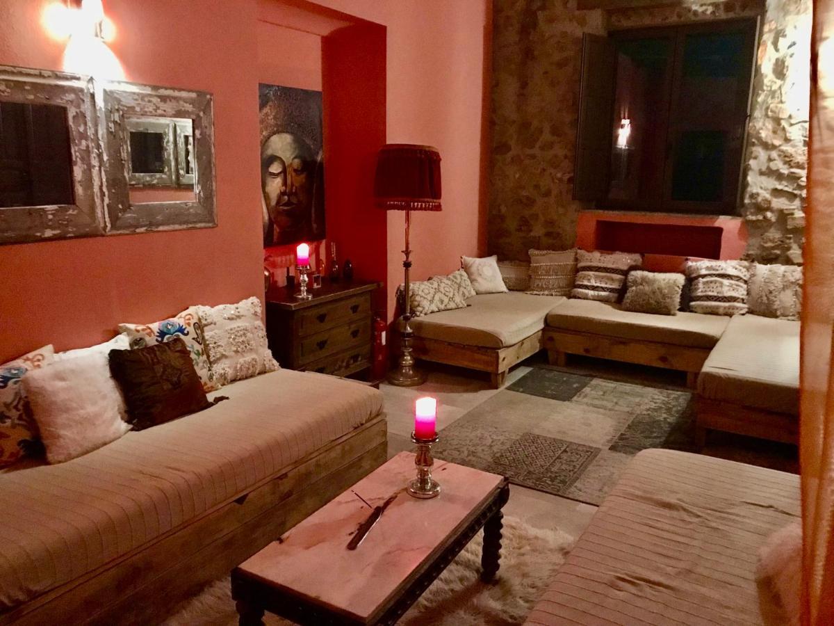 Room In Villa - Beautiful Accommodation At The Heart Of Andalusia Puente Genil Eksteriør billede