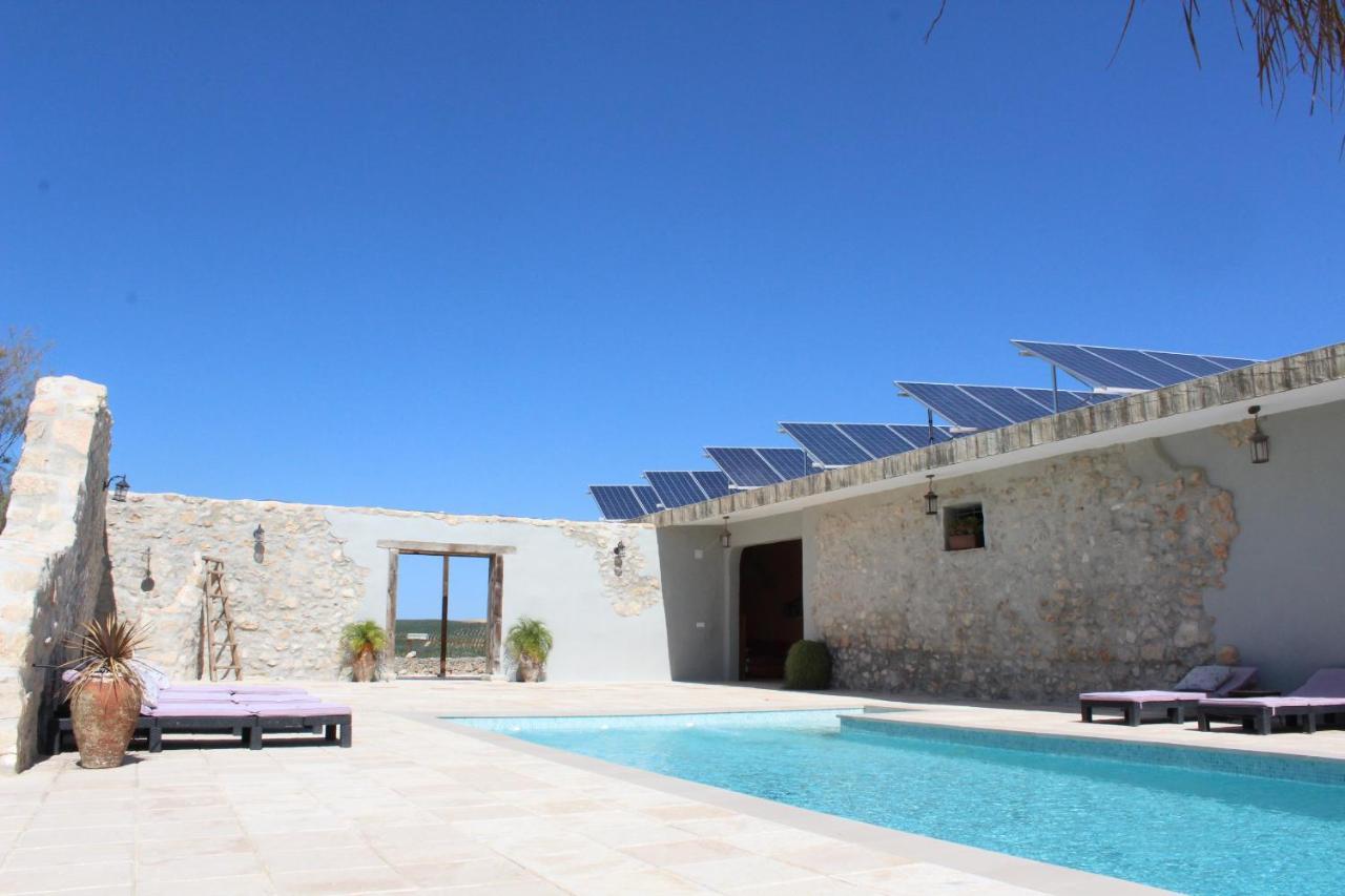 Room In Villa - Beautiful Accommodation At The Heart Of Andalusia Puente Genil Eksteriør billede